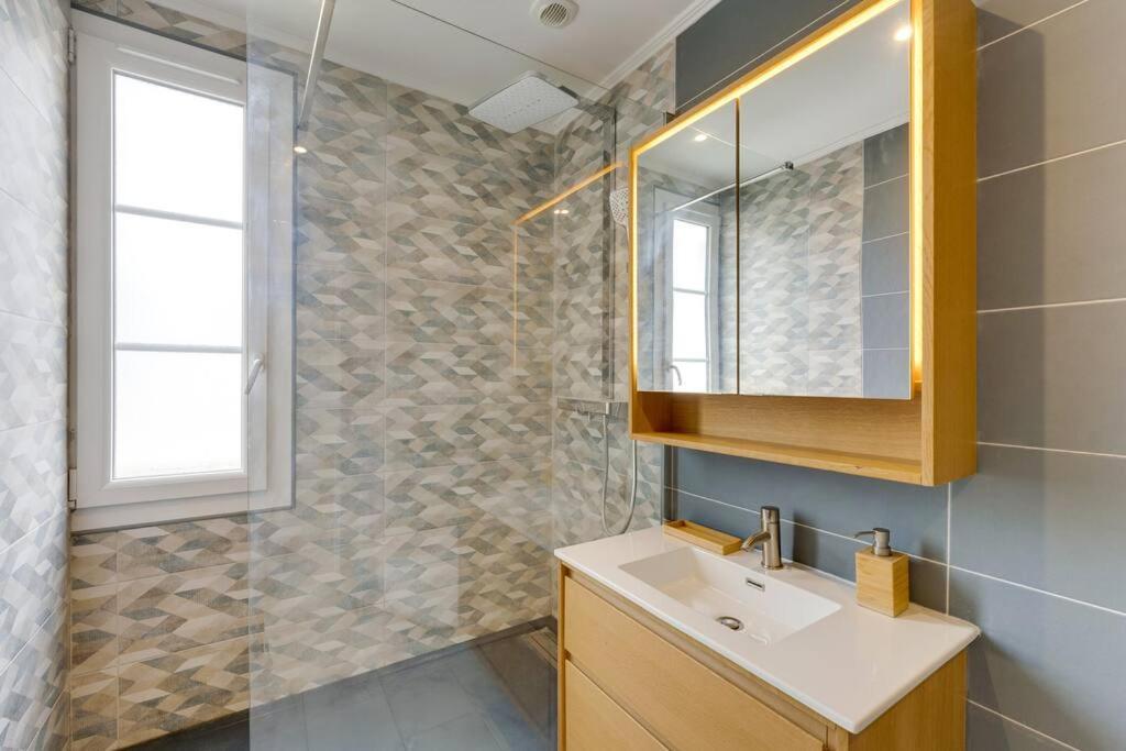 Duplex Moderne Cosy - Proche Porte D'Italie - Parking Le Kremlin-Bicêtre Dış mekan fotoğraf